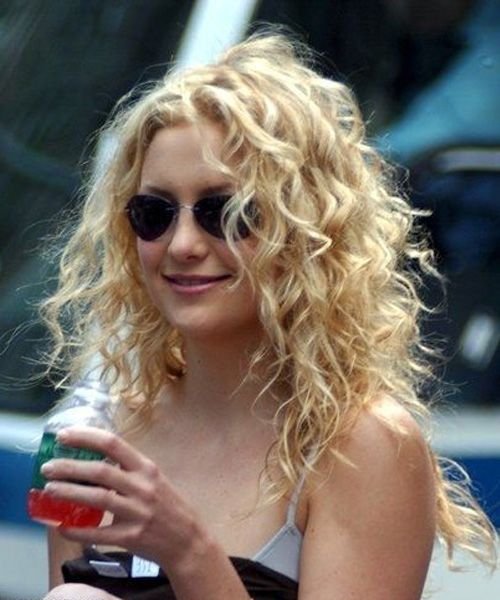 Curly hairstyles for summers