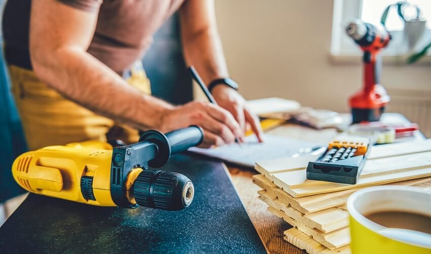 6 House Repairs You Should Leave to Professionals