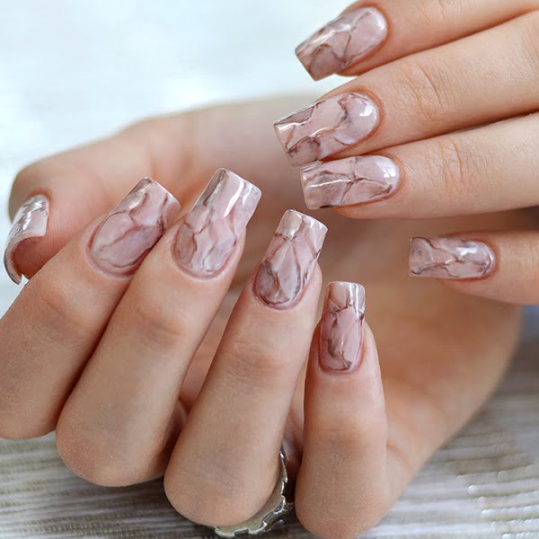 Marble Designs nail art